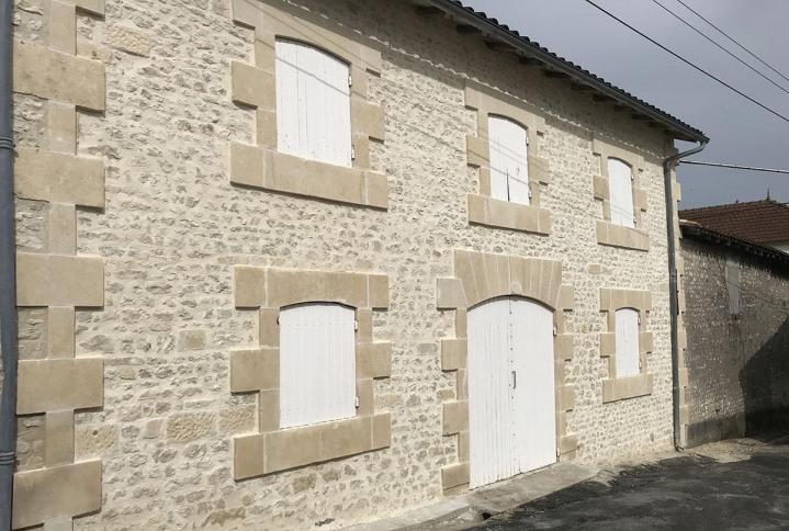 Rénover des façades vieillissantes Pérignac